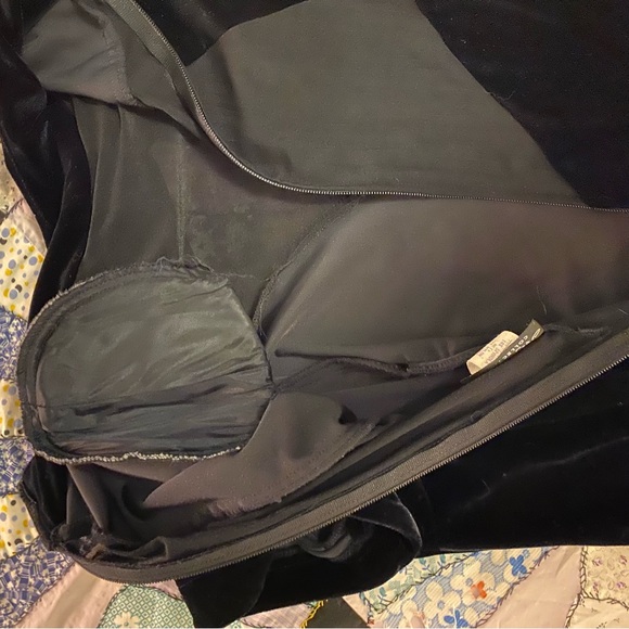 🎈SOLD 🚨VINTAGE DRESS Night Way Black Velvet Mesh Front & Back Long Maxi Dress - Picture 14 of 16